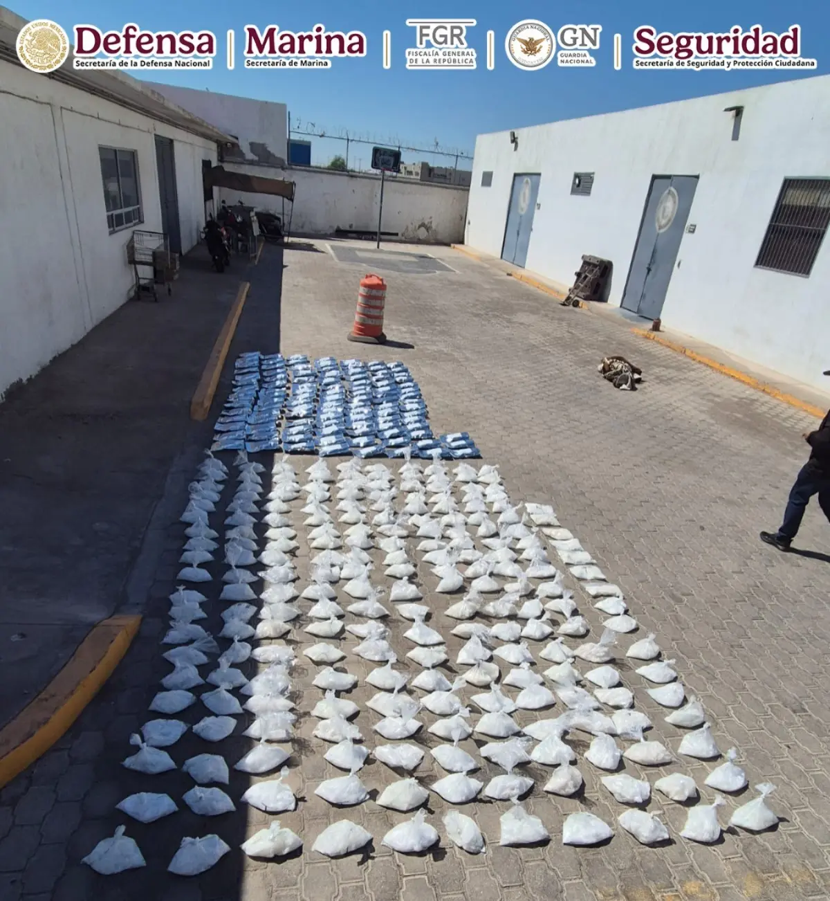 Metanfetamina asegurada en Baja California
