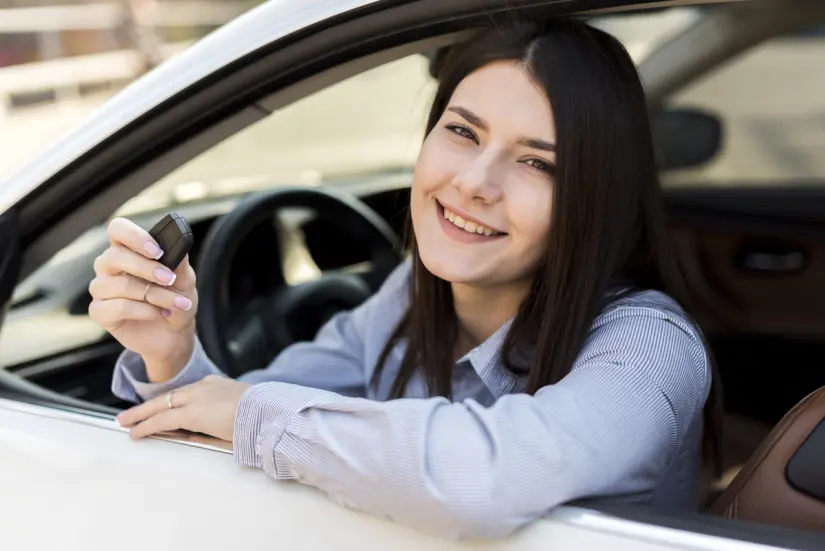 Obtén la licencia de conducir permanente. Foto: Freepik
