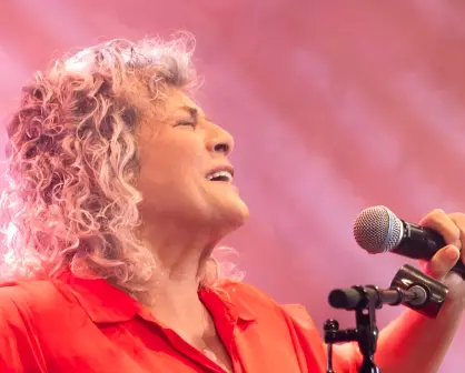 ¿Qué fue de la cantante Denisse de Kalafe, la intérprete de Señora, Señora?