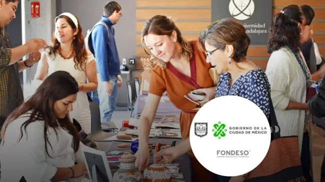A través FODESO el Gobierno de la CDMX, ofrece microcréditos; el apoyo incluye capacitación empresarial y pagos quincenales. Foto: Cortesía.