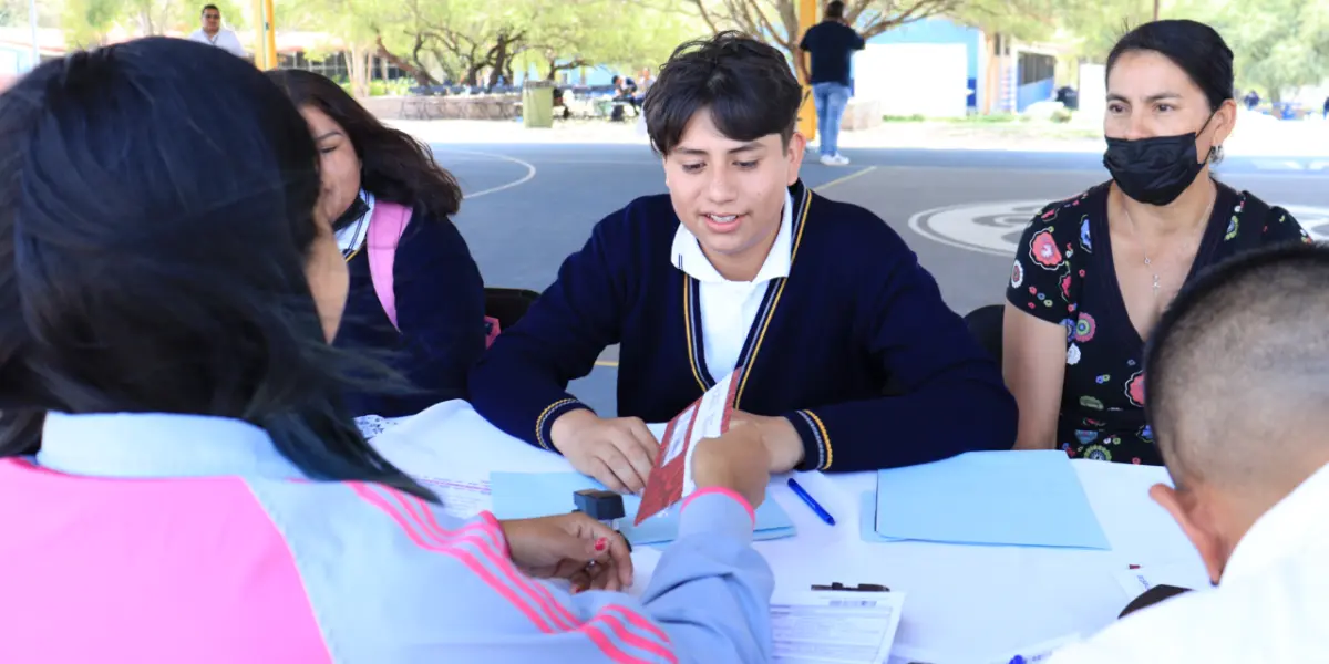 Estos son los detalles acerca de los pagos de la Beca Rita Cetina 2025 en mayo. Foto: Gobierno de México.