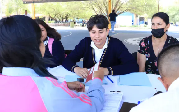 Beca Rita Cetina 2025: entrega de tarjetas y pagos de mayo