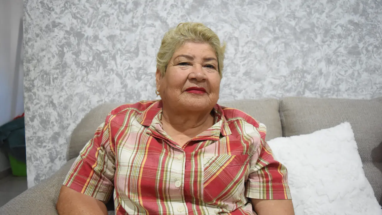 Alma Rosa Alfaro es La Guera de Altata. Durante más de 50 años ha puesto en alto el nombre de Altata con su exquisito sazón al preparar sus mariscos.