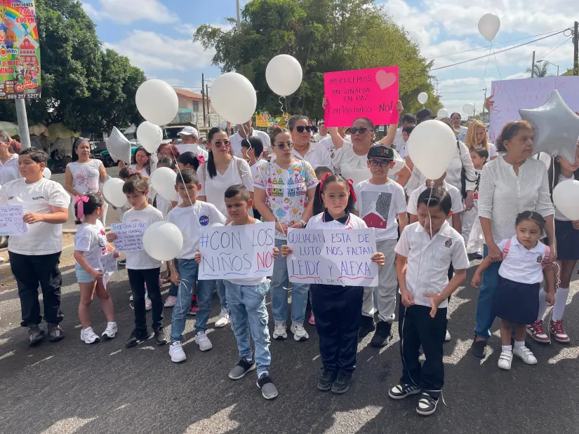 Realizan homenaje y manifestación pacífica para Alexa y Leydi