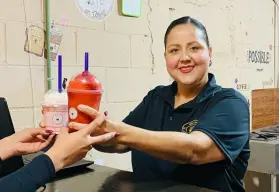 Ruba es la mujer de Navolato que desafió al cáncer y levantó su propio café con fe, amor y coraje