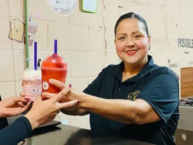 Ruba es la mujer de Navolato que desafió al cáncer y levantó su propio café con fe, amor y coraje