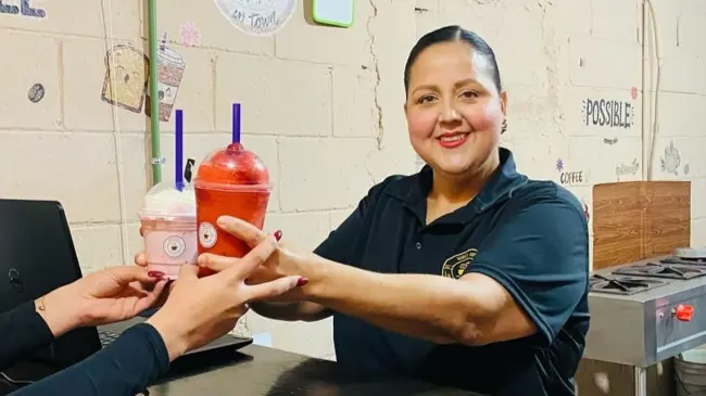 Ruba es una emprendedora que lucha cada día por sacar adelante su negocio y su salud.