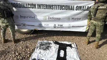En Navolato, Marina asegura dos vehículos, municiones y presunta droga