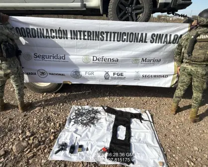 En Navolato, Marina asegura dos vehículos, municiones y presunta droga