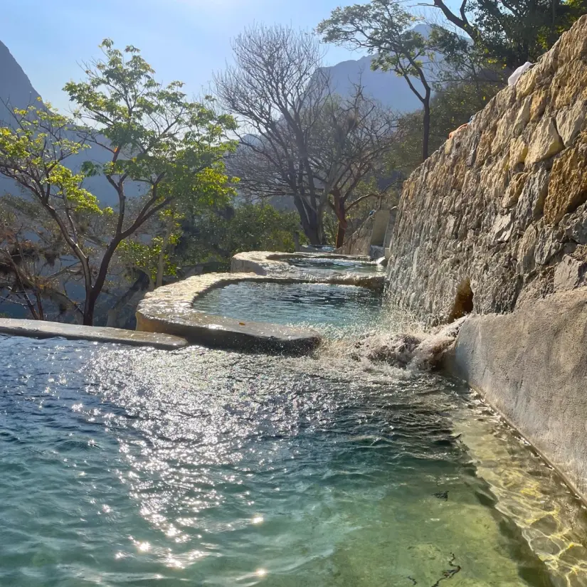 Este es el precio para entrar a las Grutas de Tolantongo. Foto: Grutas Tolantongo.