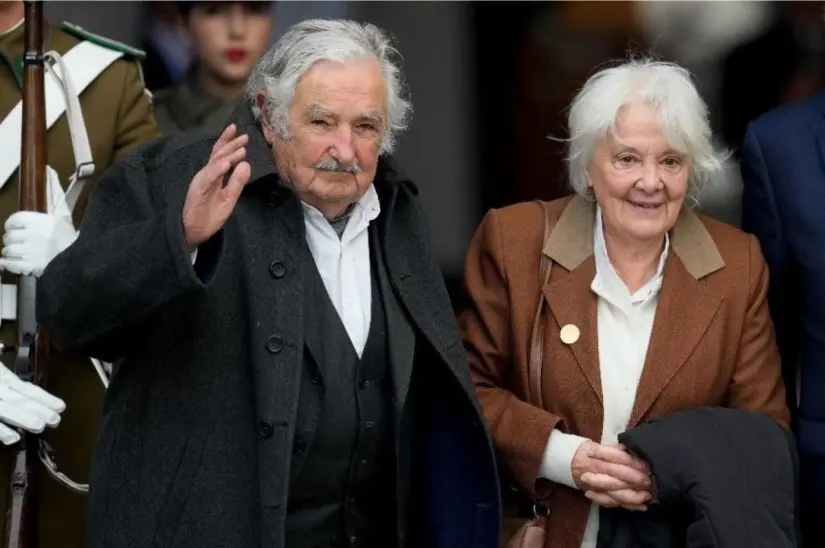 José Pepe Mujica: legado político y lecciones vida del presidente más querido de Uruguay José Mujica y Lucía Topolansky, si esposa. Foto: AP