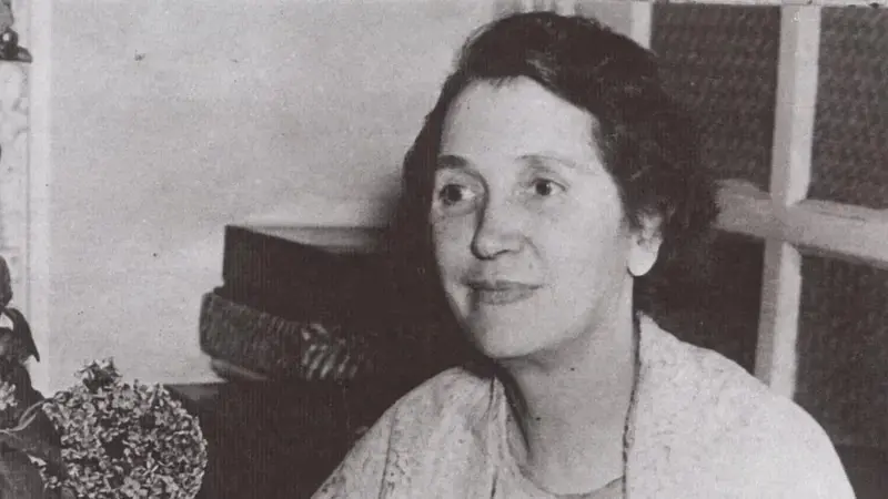 imagen recuadro Louise Smart Dood Pionera del Día del Padre Foto: BBC News