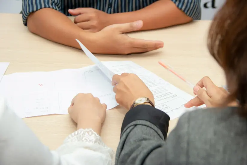 Es necesario que cuentes con los documentos solicitados por las autoridades para que puedas continuar el proceso. Foto: Unspalsh. Es necesario que cuentes con los documentos solicitados por las autoridades para que puedas continuar el proceso. Foto: Unsplash.