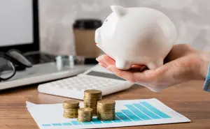 Afore: ¿a qué edad puedes retirar tu dinero o parte de él?