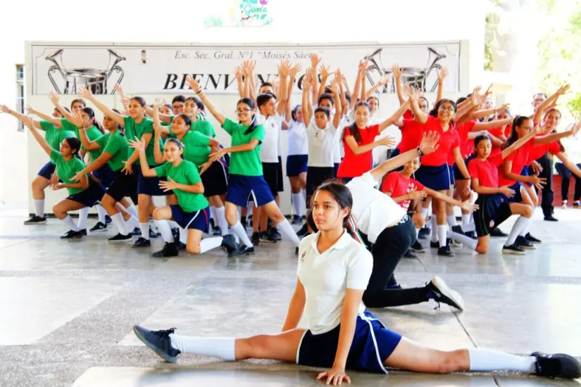 imagen recuadro En las colonias Tierra Blanca y Gabriel Leyva, la danza ya no es solo una actividad extracurricular, es el corazón que late fuerte y da sentido a la vida.