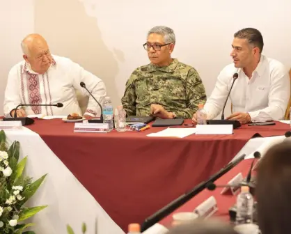 Titulares de SSPC y Marina se reúnen con autoridades de Baja California Sur para reforzar seguridad