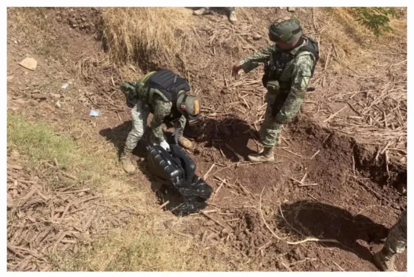 Hallan más de 2 millones de pesos abandonados en Mocorito. Foto: Cortesía Hallan más de 2 millones de pesos abandonados en Mocorito. Foto: Cortesía
