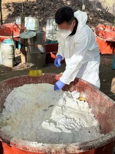 Desmantelamiento de narcolaboratorios en Sinaloa. Foto: X@ICEgov