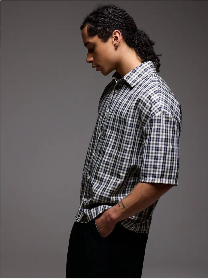 imagen recuadro Artículos de ropa masculina en un 90% de descuento Foto: SHEIN