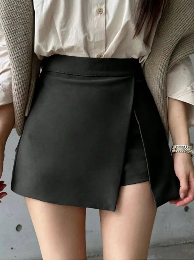imagen recuadro Artículos de ropa femenina en un 90% de descuento Foto: SHEIN