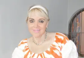 María Dolores Fernández: Más que una guía, una luz de esperanza para quienes no ven