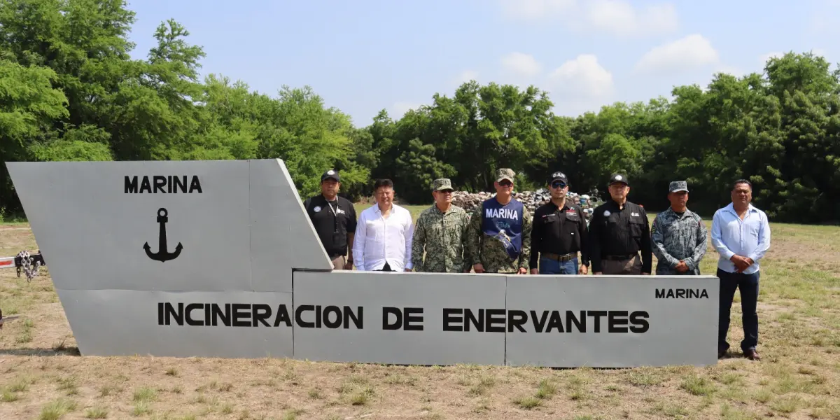 Desde las instalaciones de citado Mando, en Puerto Chiapas, Chiapas, se llevó a cabo la incineración de narcóticos incautados. Foto: Cortesía.
