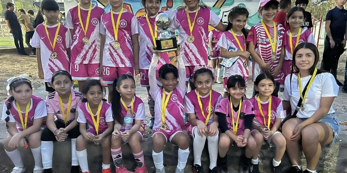 Donde hay disciplina y alegría, nacen campeonas: el talento femenil se impone en la cancha del DIF CNOP en Culiacán. Foto: IMDEC