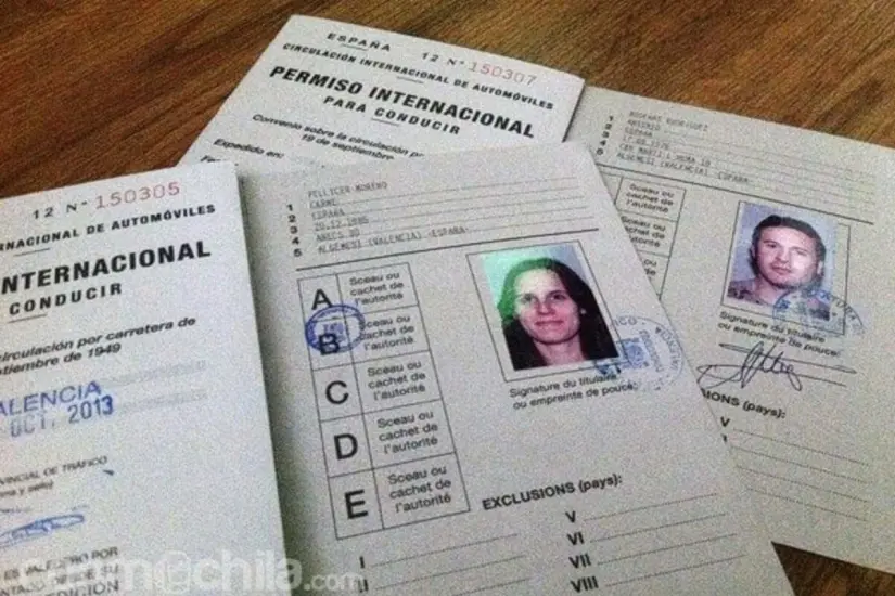 Licencia de conducir internacional. Foto: conque.mx Licencia de conducir internacional. Foto: conque.mx