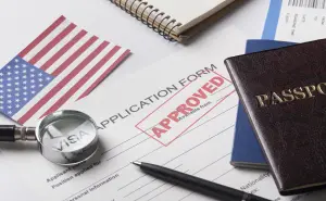Los nuevos motivos por los que podrían rechazar tu visa en 2025: asegúrate de no cometer estos errores