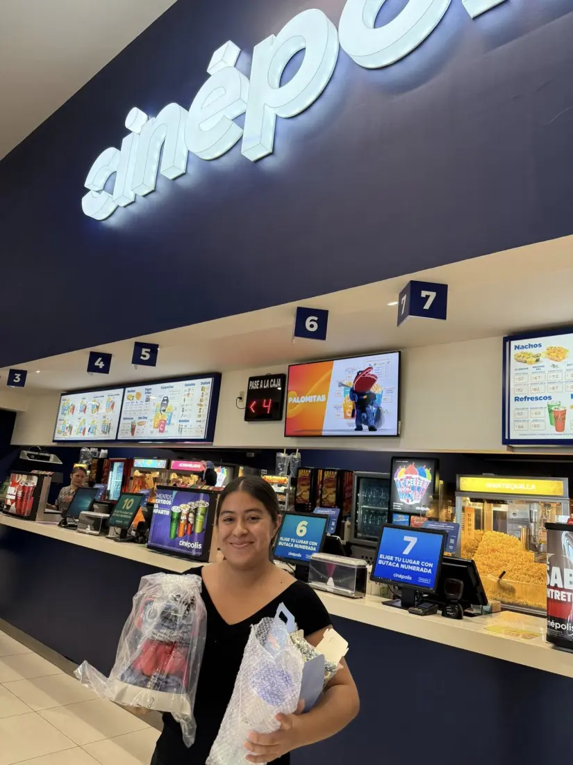 Palomeras de Lilo y Stitch en Cinépolis. Foto: Cortesía