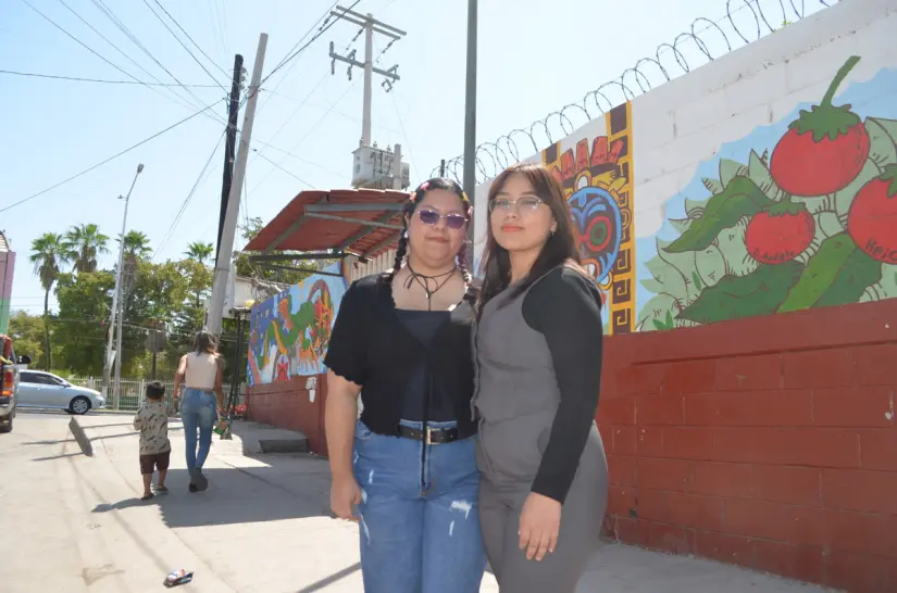 Mural de esperanza en Culiacán Mural de esperanza en Culiacán: Jóvenes artistas transforman la entrada de la Escuela Hermanos Flores Magón. Foto: Juan Madrigal