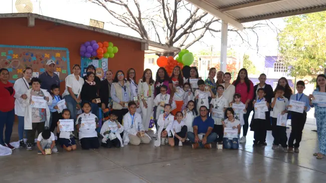 Grandes ideas de pequeños genios. Los participantes más pequeños de la Feria de la Ciencia Leones deslumbran con su creatividad y talento. Foto: Juan Madrigal