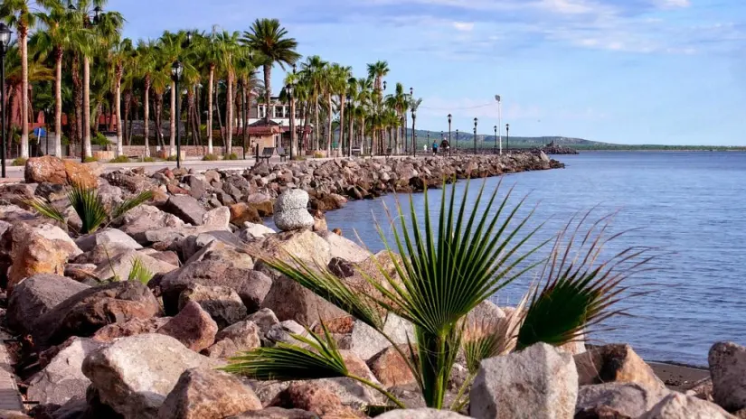 imagen recuadro Ofertas de vuelos baratos hacia Loreto en Volaris / Malecón de Loreto Foto: Tripavisor