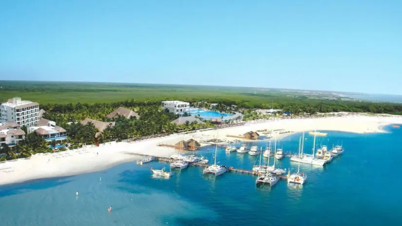 Playa Maroma es una de las más hermosas del mundo. Foto: TuriMexico. Playa Maroma es una de las más hermosas del mundo. Foto: TuriMexico.