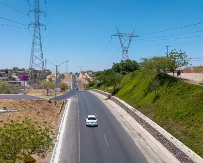 Espacios verdes y limpieza renuevan el rostro de la avenida Álvaro Obregón en Culiacán