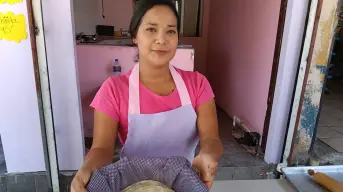 Con sus tortillas Doña Rosa, Yecica mantiene vivo el legado de su madre en Culiacán