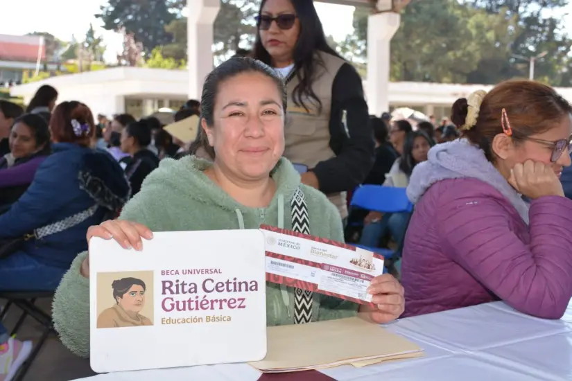  Qué hacer si no te aprobaron la Beca Rita Cetina. Foto: Cortesía