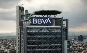 BBVA invertirá más de 100 mil millones de pesos en México; una de las mayores inversiones en el sexenio de Sheinbaum