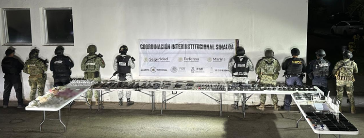 Operativos en Sinaloa: Incautación récord de drogas, armas y desmantelamiento de laboratorios clandestinos