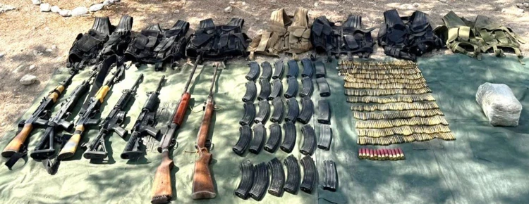 Operativos en Sinaloa: Incautación récord de drogas, armas y desmantelamiento de laboratorios clandestinos