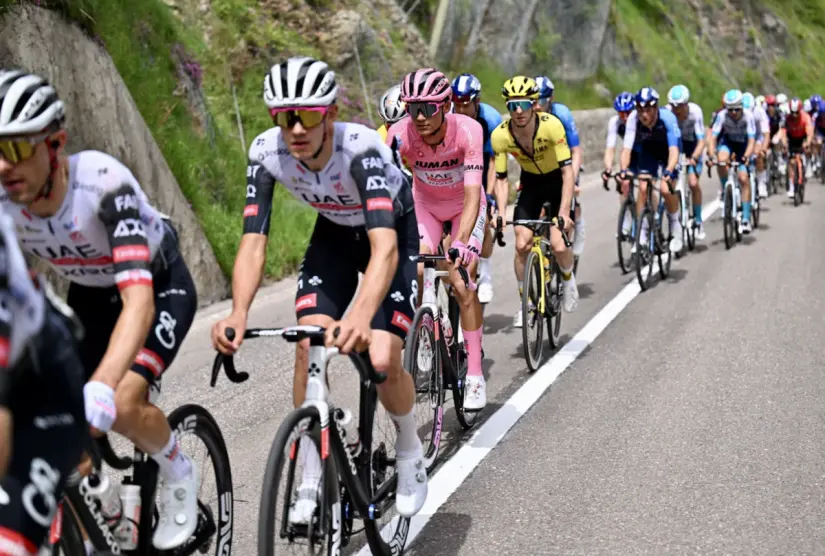 Ciclistas en el Giro de Italia 2025. Foto: cortesía Ciclistas en el Giro de Italia 2025. Foto: cortesía.