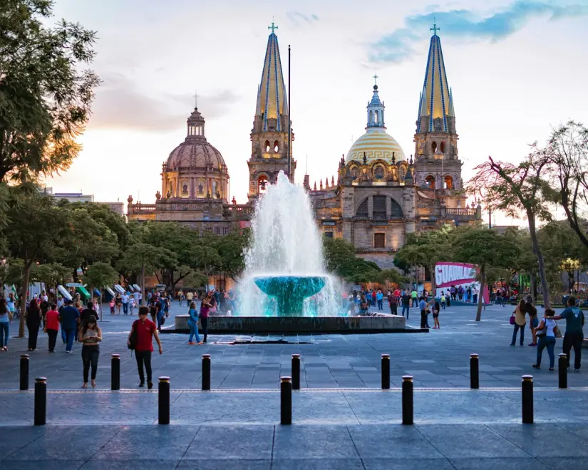 Hay probabilidades de lluvia en Jalisco, pero con un ambiente caluroso. Foto: Unsplash. Hay probabilidades de lluvia en Jalisco, pero con un ambiente caluroso. Foto: Unsplash.