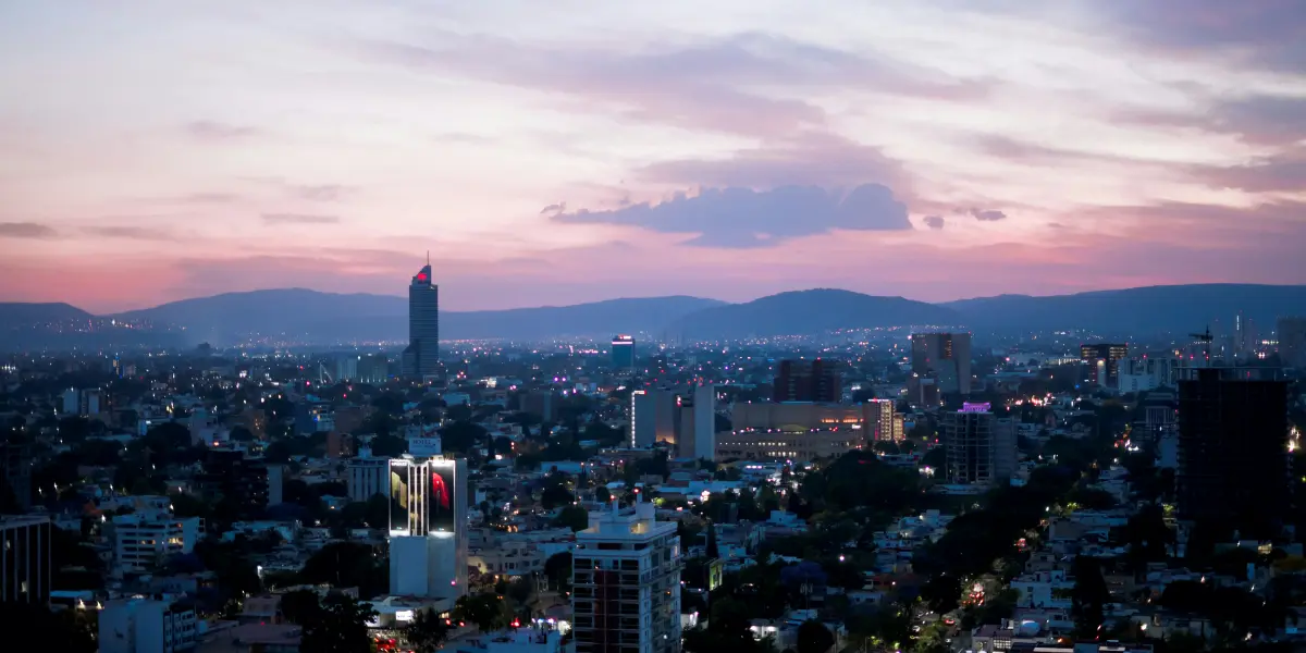 Infórmate acerca del pronóstico del clima para Jalisco este 28 de mayo. Foto: Unsplash.