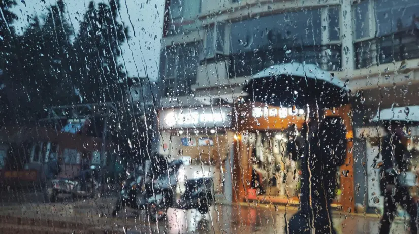Toma tus precauciones ante las fuertes lluvias y las ondas de calor. Foto: Unsplash. Toma tus precauciones ante las fuertes lluvias y las ondas de calor. Foto: Unsplash.