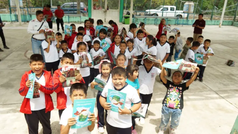 Registro de uniformes de preescolar en Hidalgo Registro de uniformes de preescolar en Hidalgo Foto: Cortesía