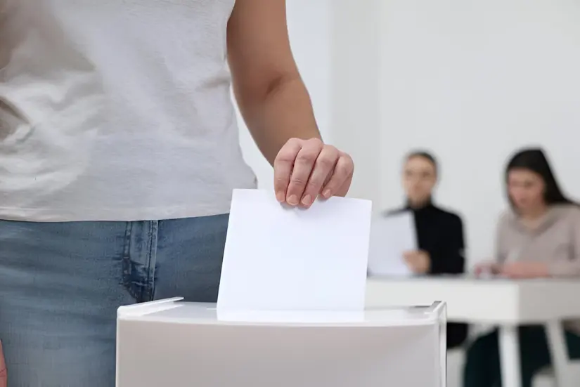 Este 1 de junio no te olvides de votar. Foto: Freepik. Este 1 de junio no te olvides de votar. Foto: Freepik.