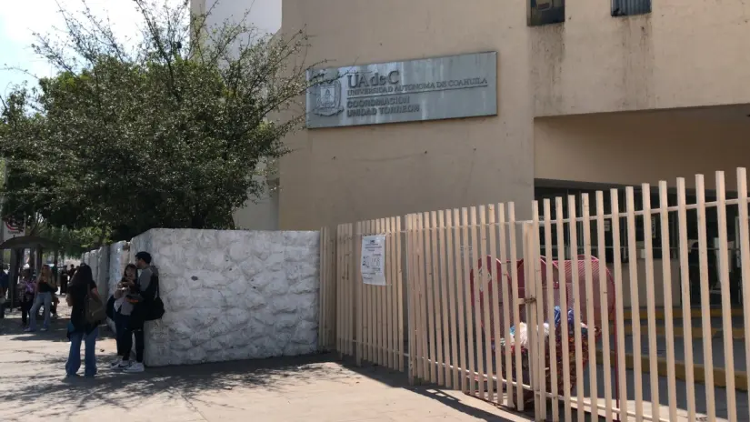 Si eres estudiante de la Universidad Autónoma de Coahuila, solicita tu crédito sin problema alguno. Foto: Cortesía. Si eres estudiante de la Universidad Autónoma de Coahuila, solicita tu crédito sin problema alguno. Foto: Cortesía.