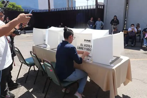 Horario de las casillas para votar por jueces y magistrados Horario de las casillas para votar por jueces y magistrados. Foto: Cortesía