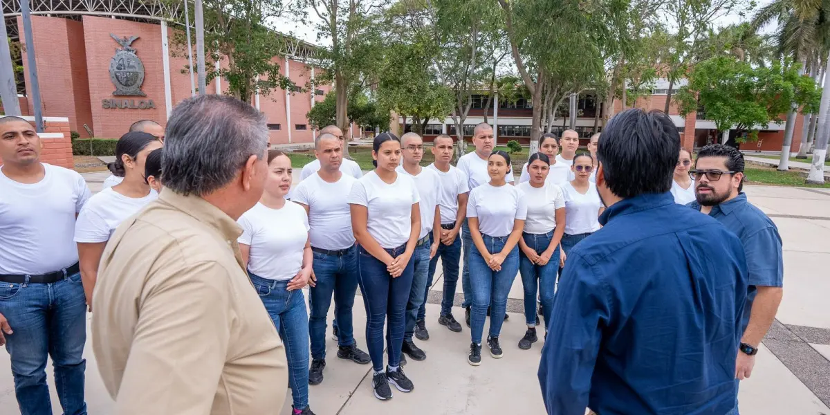 Nuevos cadetes se suman a la seguridad de Culiacán: así fue su bienvenida.