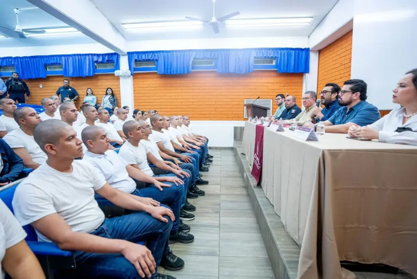 Nuevos cadetes de la Unipol Culiacán. Nuevos cadetes de la Unipol Culiacán.